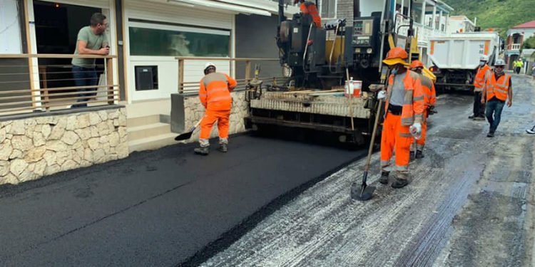 Rénovation des routes : Le boulevard de Grand-Case goudronné