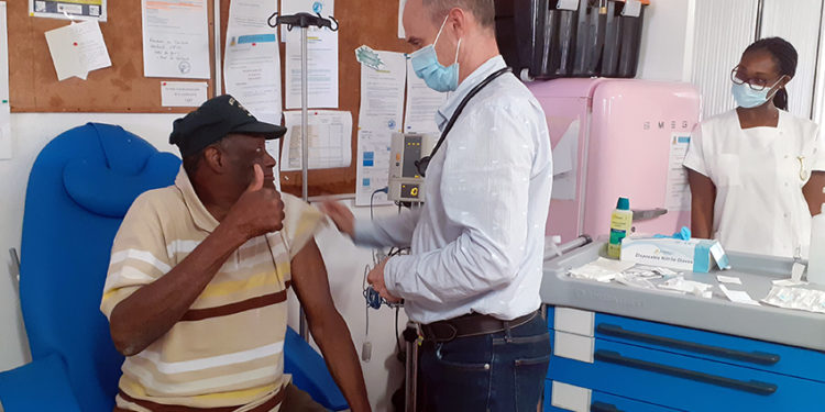 Vaccination contre le Covid-19 : Les premières injections ont eu lieu à Saint-Martin