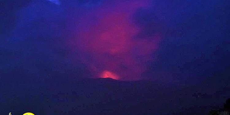 Saint-Vincent et Grenadines : Eruption volcanique du volcan la Soufrière