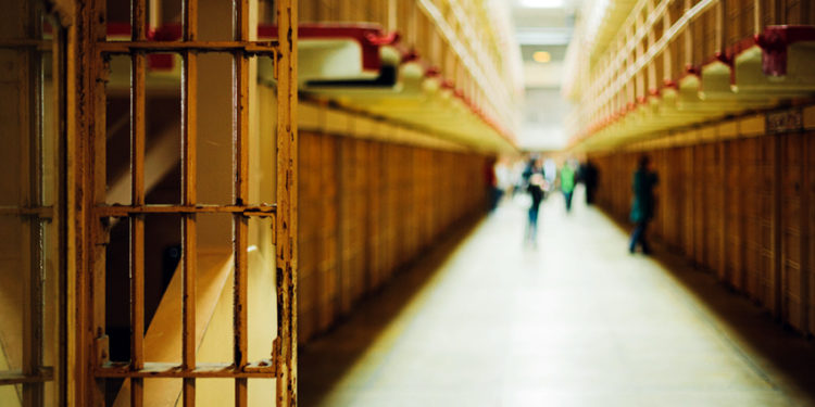 Centre pénitentiaire de Baie-Mahault : Un détenu mortellement blessé