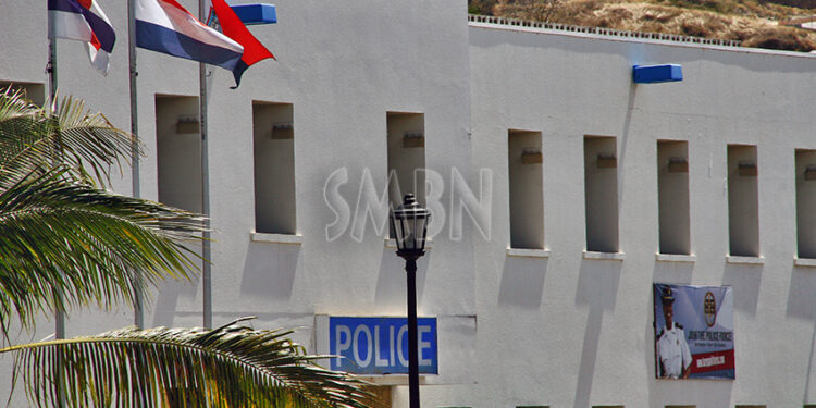 Sint Maarten : Le voleur maltraité