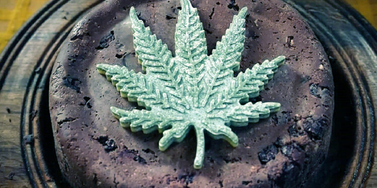 Gâteau à la marijuana : En enfant hospitalisé…