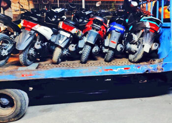 Contrôle routier à Cole Bay : Plusieurs scooters saisis