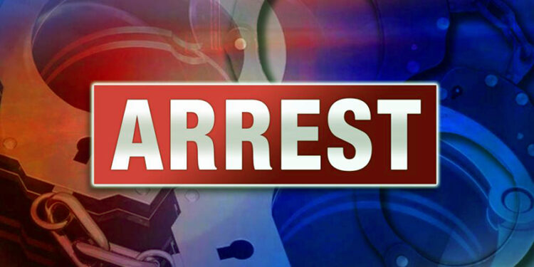 Sint Maarten : Deux policiers arrêtés