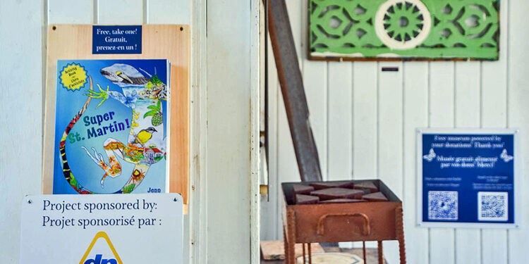Super St. Martin ! : Un livre de coloriage qui met en valeur la nature et le patrimoine
