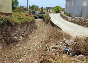 Saison cyclonique : Nettoyage des ravines et des fossés