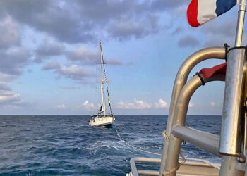 Intervention de la SNSM de Saint-Martin : Les sauveteurs portent secours à un voilier