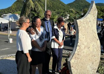 Commémoration : Une stèle à la mémoire des victimes du crash aérien de 1972