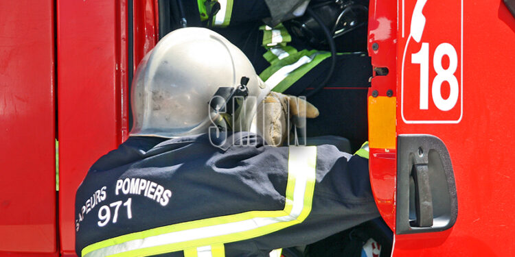 Accident de la route : Une moto percute une voiture