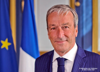 Visite ministérielle : Le ministre délégué des outre-mer dans les îles du Nord
