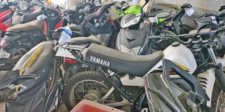 Police de Sint Maarten : Réclamation des scooters saisis et confisqués