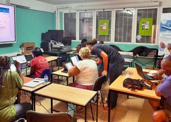 Clôture de la deuxième session de « Connecting Our Seniors » : Une initiative réussie pour l’autonomie numérique des seniors