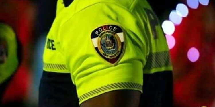 Délinquance à Sint Maarten : Poursuite des fouilles préventives face à la violence armée